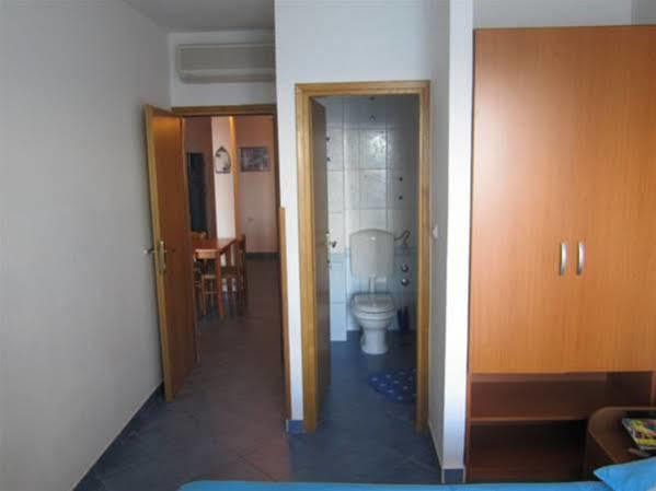 Superb Beachfront Luxury Seaview With Private Beach Milna  Esterno foto