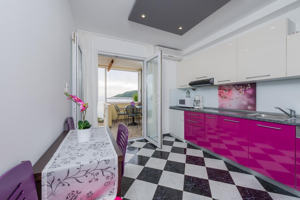 Superb Beachfront Luxury Seaview With Private Beach Milna  Camera foto